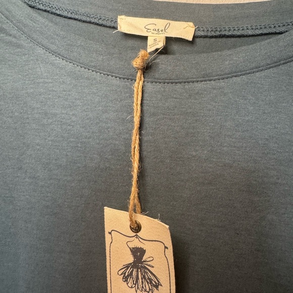 Easel Teal Top with Floral Sleeves - Picture 2 of 4